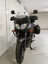 Suzuki V-strom 650 ABS