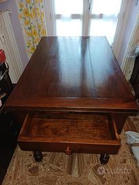 Tavolo Antico