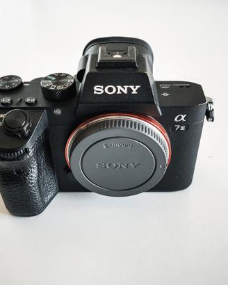 Sony Alpha 7 III (ILCE-7M3) solo corpo