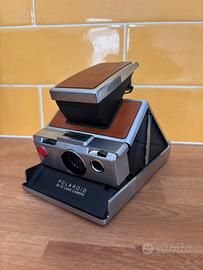 Polaroid