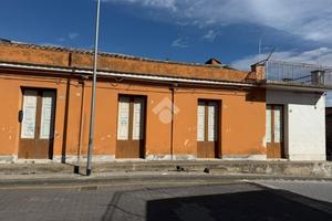 CASA INDIPENDENTE A PIEDIMONTE ETNEO