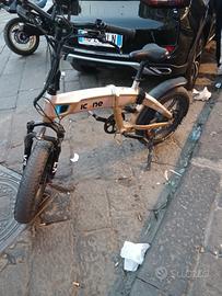 bicicletta elettrica pieghevole ICON.E icross X7