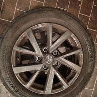 Gomme invernali su cerchio Mazda