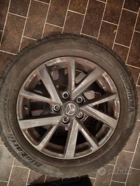 Gomme invernali su cerchio Mazda