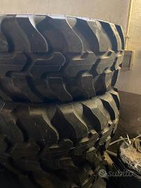 Gomme nuove 405/70r18