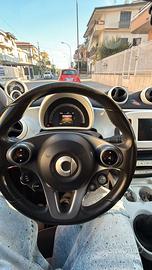 Smart four four 2015