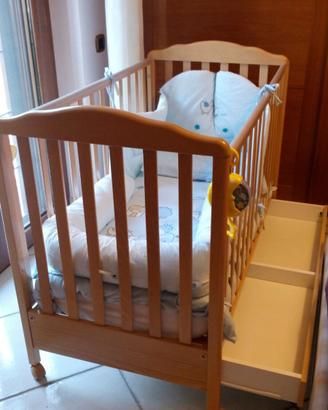 Lettino in legno marca Italbaby 