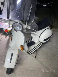 Vespa PX125E CONSERVATO!