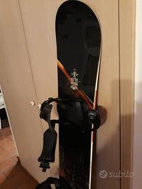Snowboard Salomon e Scarponi Burton