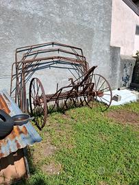 Rastrello da fieno d'epoca