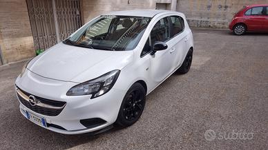 Opel Corsa 1.3 95cv b-Color