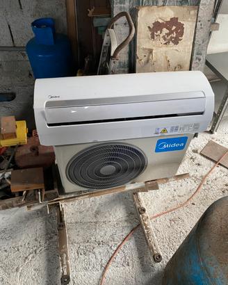Condizionatore 9000Btu midea