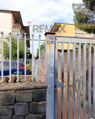 Garage/Box - Mascalucia