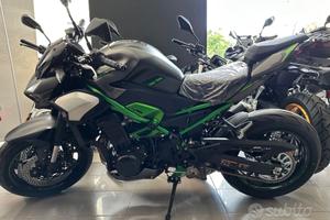 Kawasaki Z 900 2025 PRONTA CONSEGNA