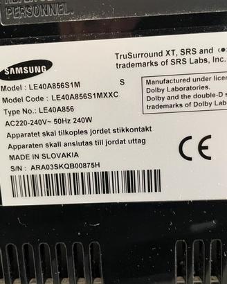 TV Full HD 40”