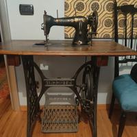 Macchina da cucire stucchi