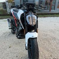 Ktm duke 125