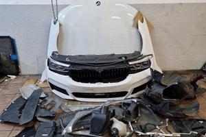 AUDI TT TTS 8S anteriore, paraurti completo, masch