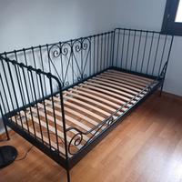 Letto in ferro battuto Meldal + Doghe Sultan Ikea