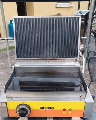 Piastra elettrica /scalda panini