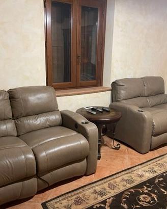 Poltrone reclinabili da cinema in pelle