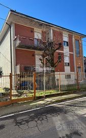 Villa Bifamiliare a Castelverde 8 locali