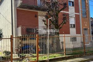 Villa Bifamiliare a Castelverde 8 locali