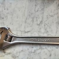 Chiave inglese regolabile a rullino marca Usag