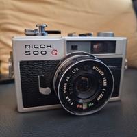 Ricoh 500g macchina fotografica a pellicola 