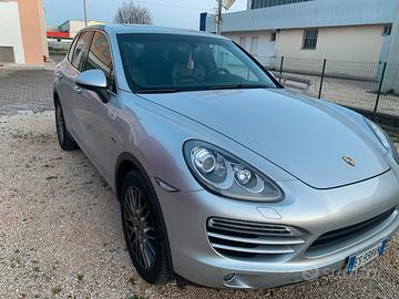 Cayenne disel