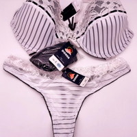 Completo intimo Bianco rigato Perizoma