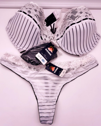 Completo intimo Bianco rigato Perizoma