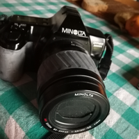 Minolta Dynax macchina fotografica