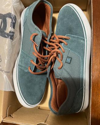 Scarpe sportive DG