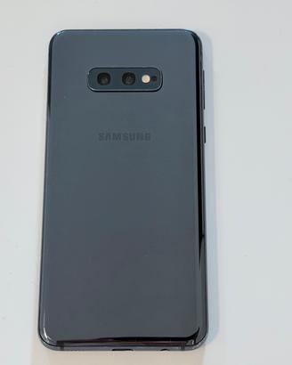 Samsung Galaxy S10e 128GB Dual SIM Nero