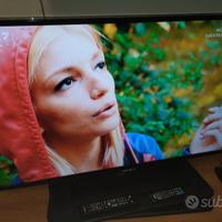 Smart TV Samsung 47",  con decoder esterno DVBT2