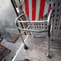 deambulatore usato