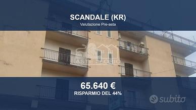 Immobile in asta di 245 m² con più di 5 locali a S