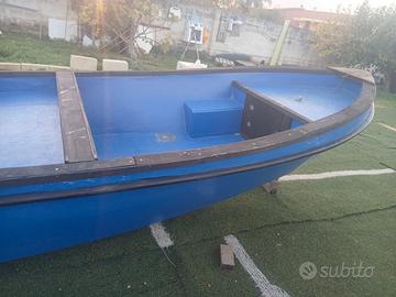 barca da pescare 