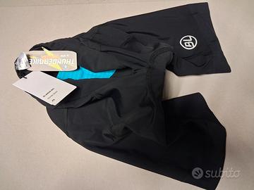 Pantaloncini tecnici da donna taglia S nuovi