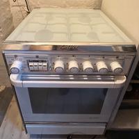 Cucina a gas Gasper modello Serena con forno