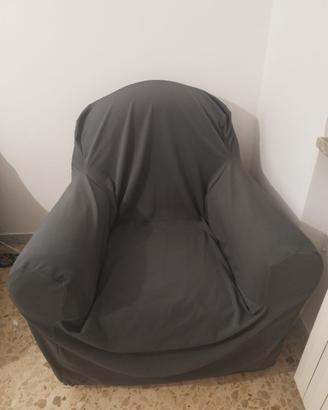 Divano e due poltrone modello Frau Valdichienti