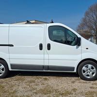 Opel Vivaro 2.0 Tdi - Anno 2013 - Furgone 3 Posti