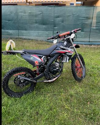 Rieju MRT 50 (2018) GRIPPATA