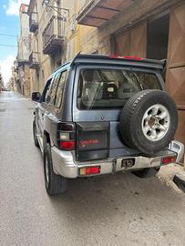 Mitsubishi pajero GLS
