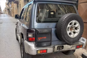Mitsubishi pajero GLS
