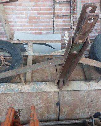 Rullo con doppio attacco davanti e dietro da porta