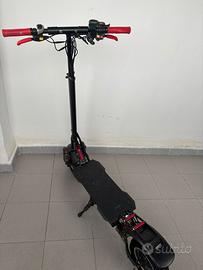 Monopattino elettrico crossover dual Max