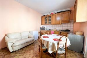 2 LOCALI A TRENZANO