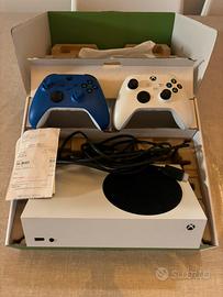 Xbox serie S 512 GB con 2 joystick originali